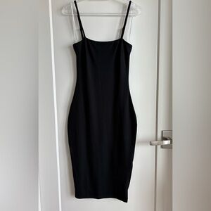 Lulu’s little black dress. XS.